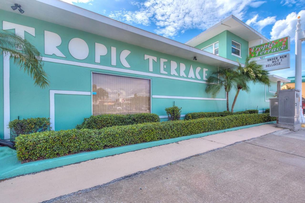 Tropic Terrace #4 - Beachfront Rental Apts St. Pete Beach Eksteriør bilde